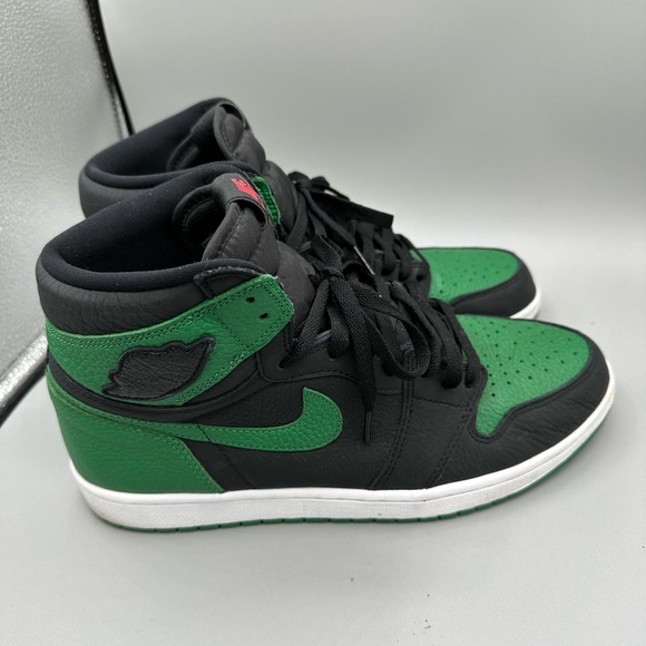 Other - Jordan 1 Retro “Pine Green 2.0” - Size 11